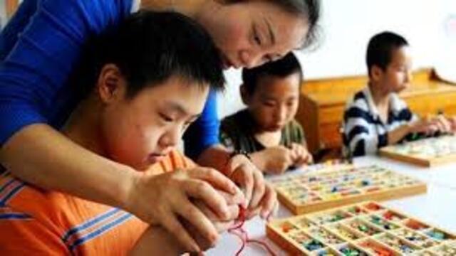 Pendidikan Anak Berkebutuhan Khusus Strategi dan Pendekatan