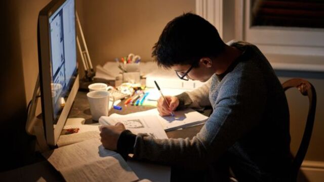 Cara Membangun Kebiasaan Belajar Konsisten di Rumah