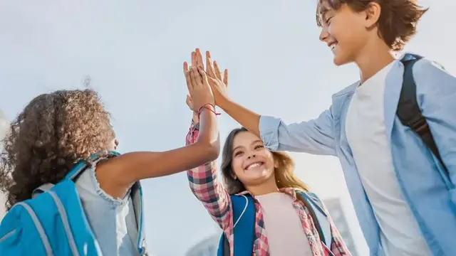Pentingnya Pendidikan Karakter dalam Membentuk Kepribadian Anak
